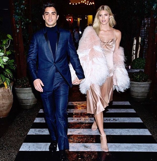 dam cuoi thien than victoria's secret anh 13