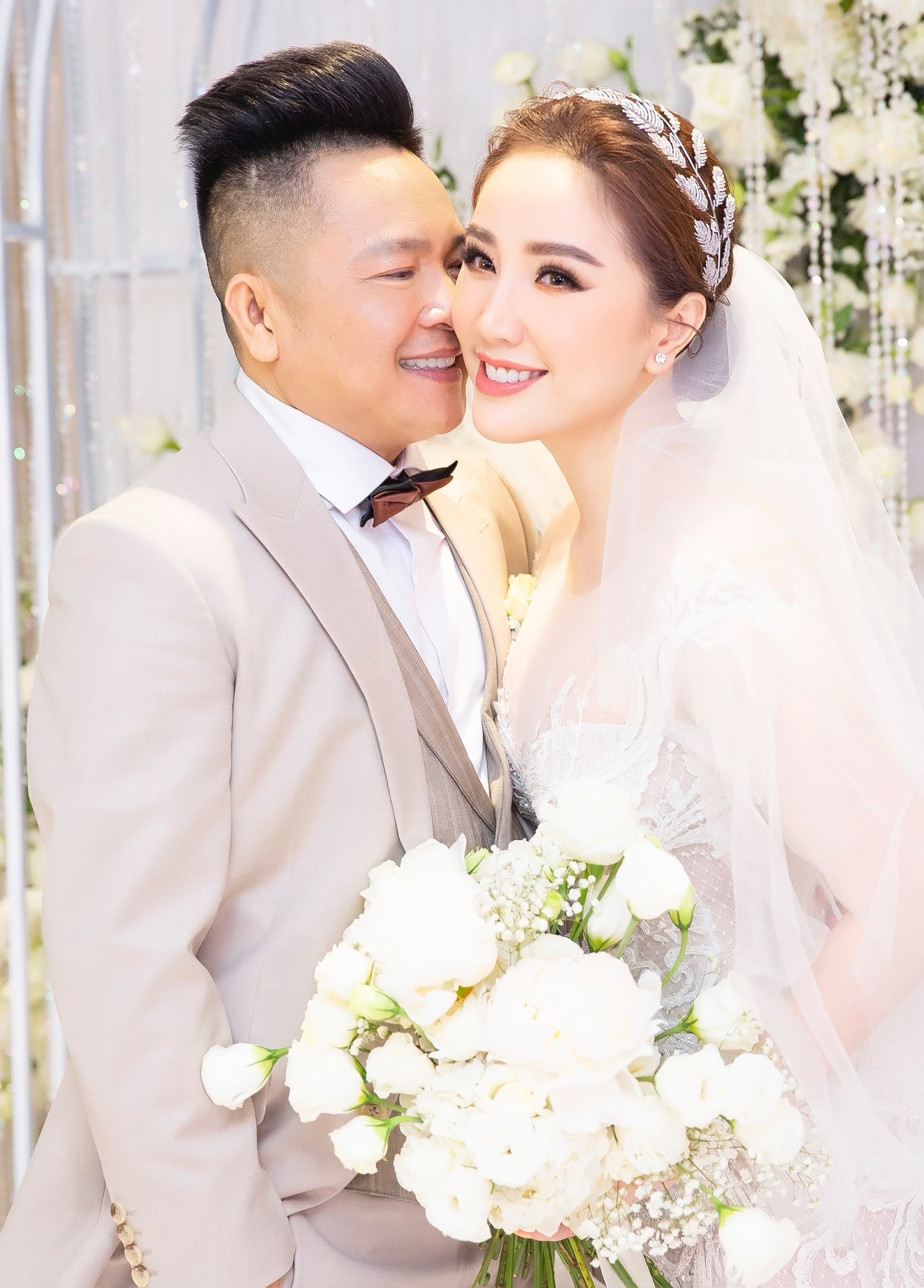 bao thy dam cuoi anh 1