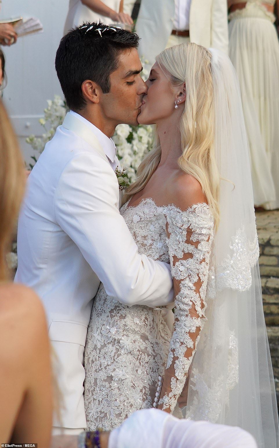 dam cuoi thien than victoria's secret anh 7