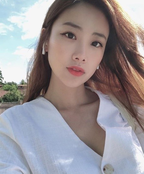 nữ thần tượng rời nhóm vì mạng sống bị đe dọa ảnh 1 nu than tuong roi nhom vi mang song bi de doa anh 1