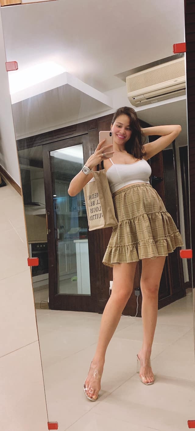 phuong mai tap yoga di catwalk sat ngay sinh anh 14