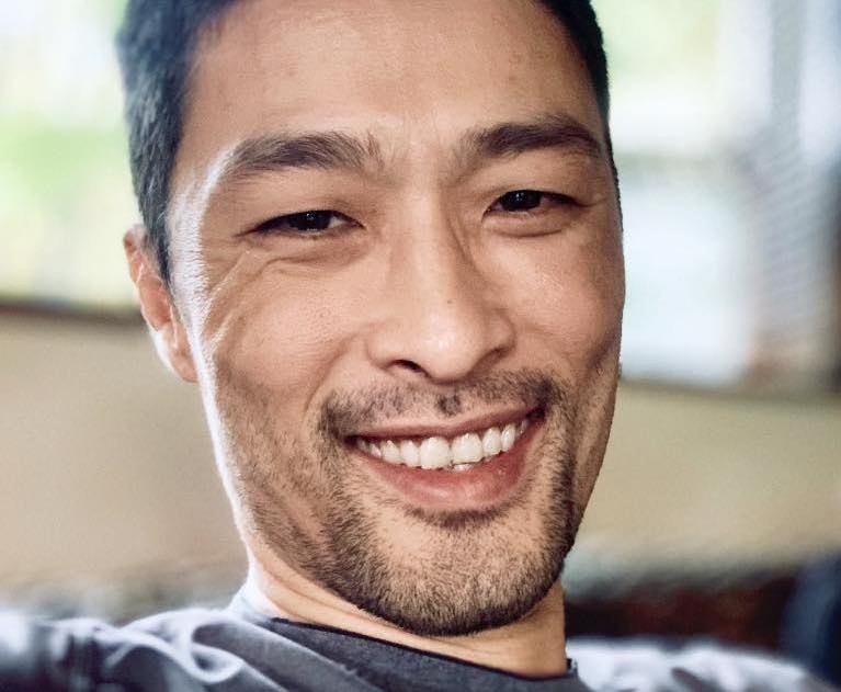 johnny tri nguyen lay lai ve phong do anh 2