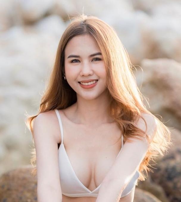 bạn gái cầu thủ thái lan ảnh 7 ban gai cau thu thai lan anh 7