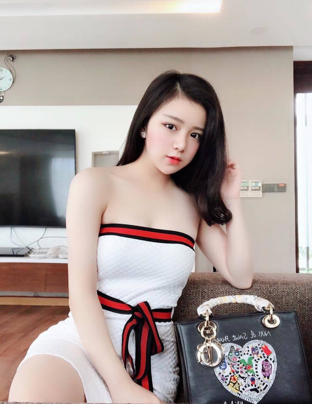 hot girl ngu gat mv phan cam anh 7