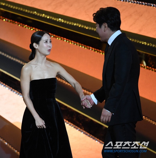 nu hoang canh nong jo yeo jeong anh 10