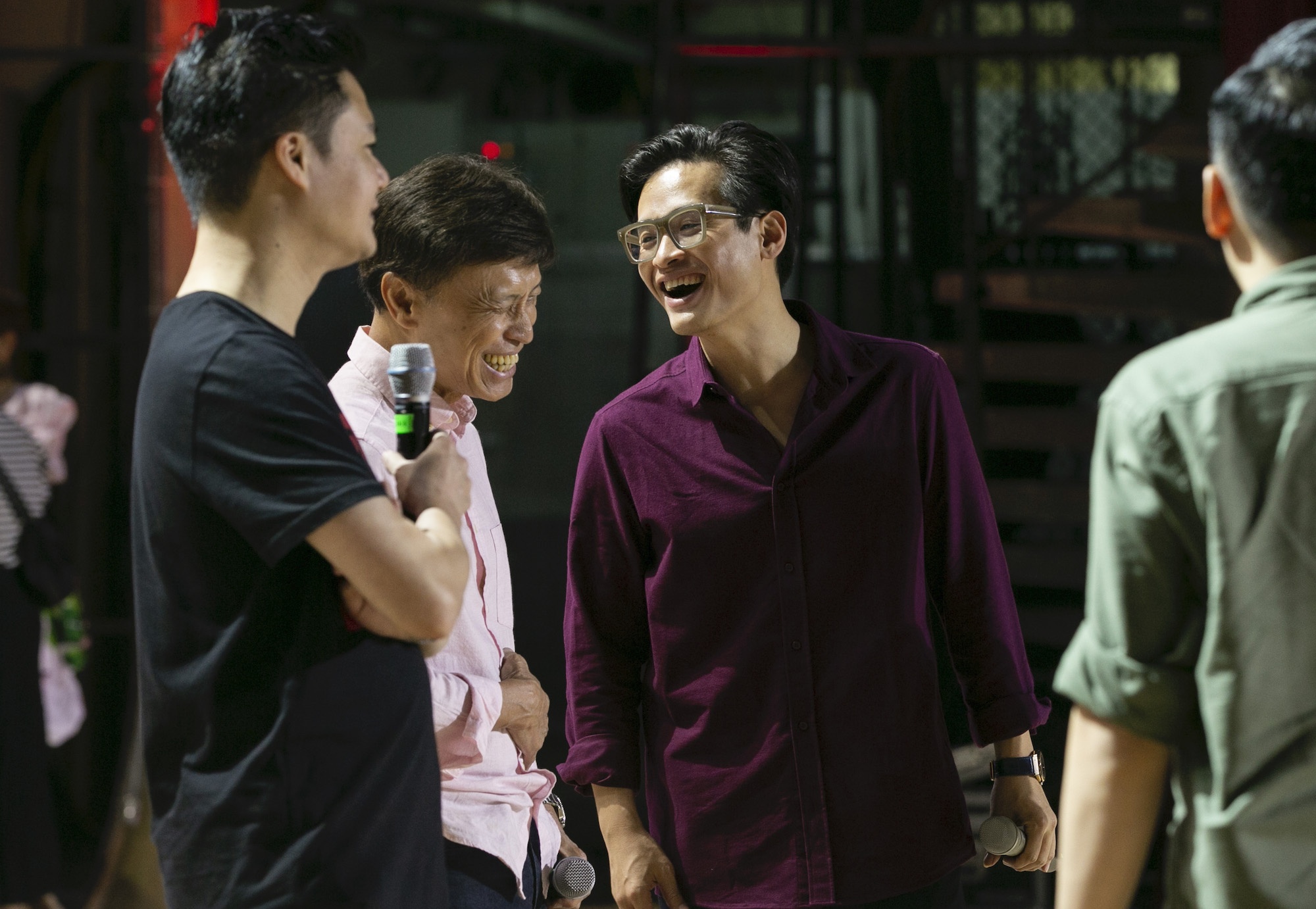 nhan sac phuong linh anh 10