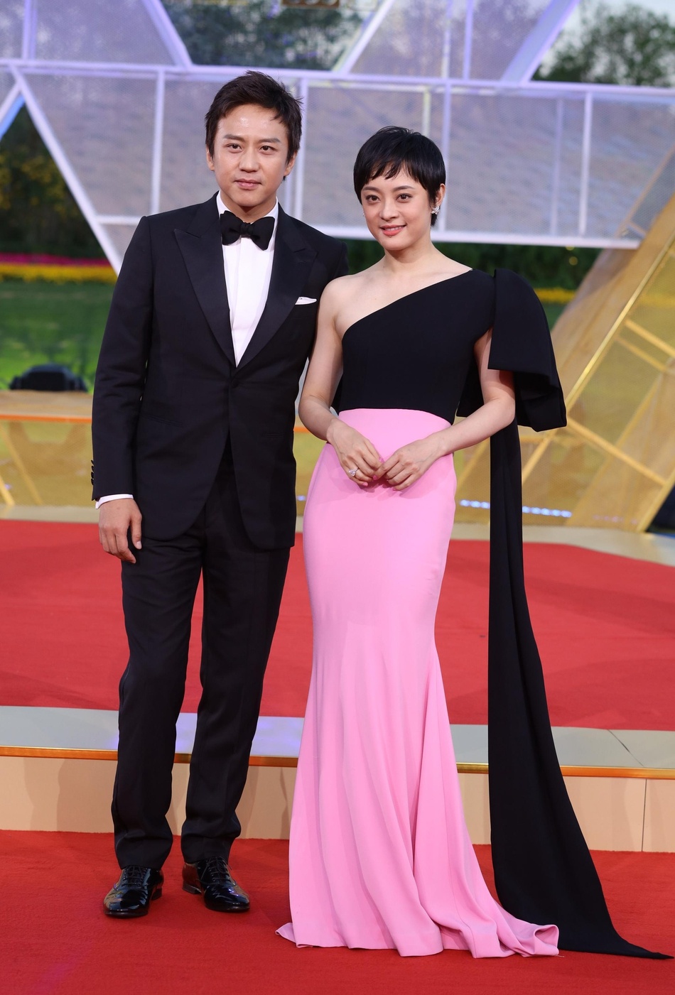 be mac lien hoan phim kim ke anh 14