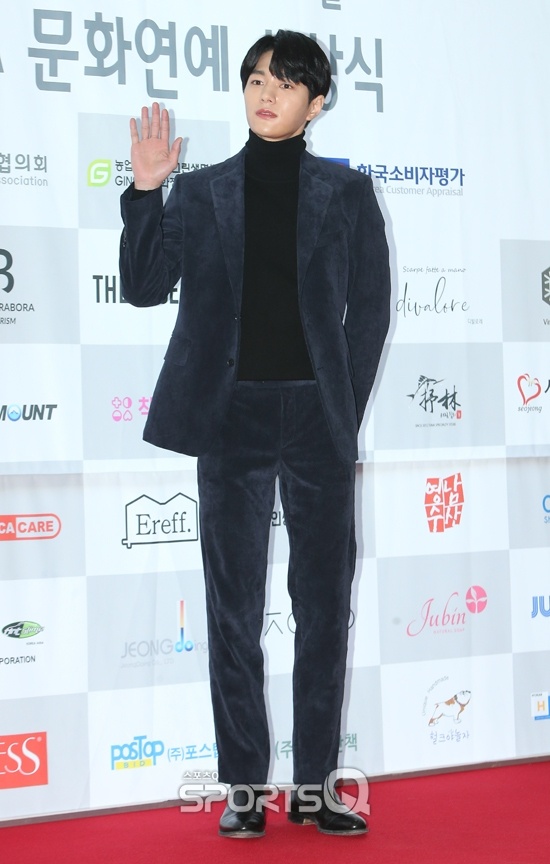 le trao giai van hoa han quoc anh 10