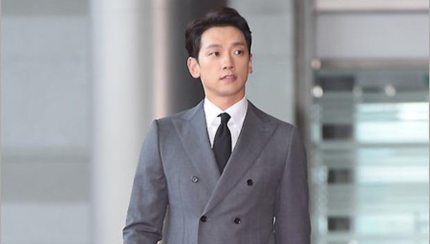 Bi Rain va Kwon Sang Woo noi bat tren tham do hinh anh