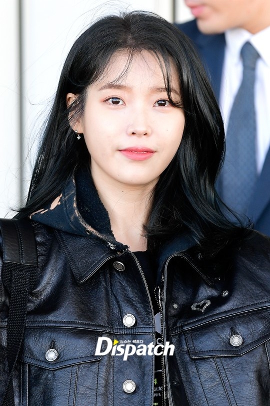 iu hyuna san bay anh 12