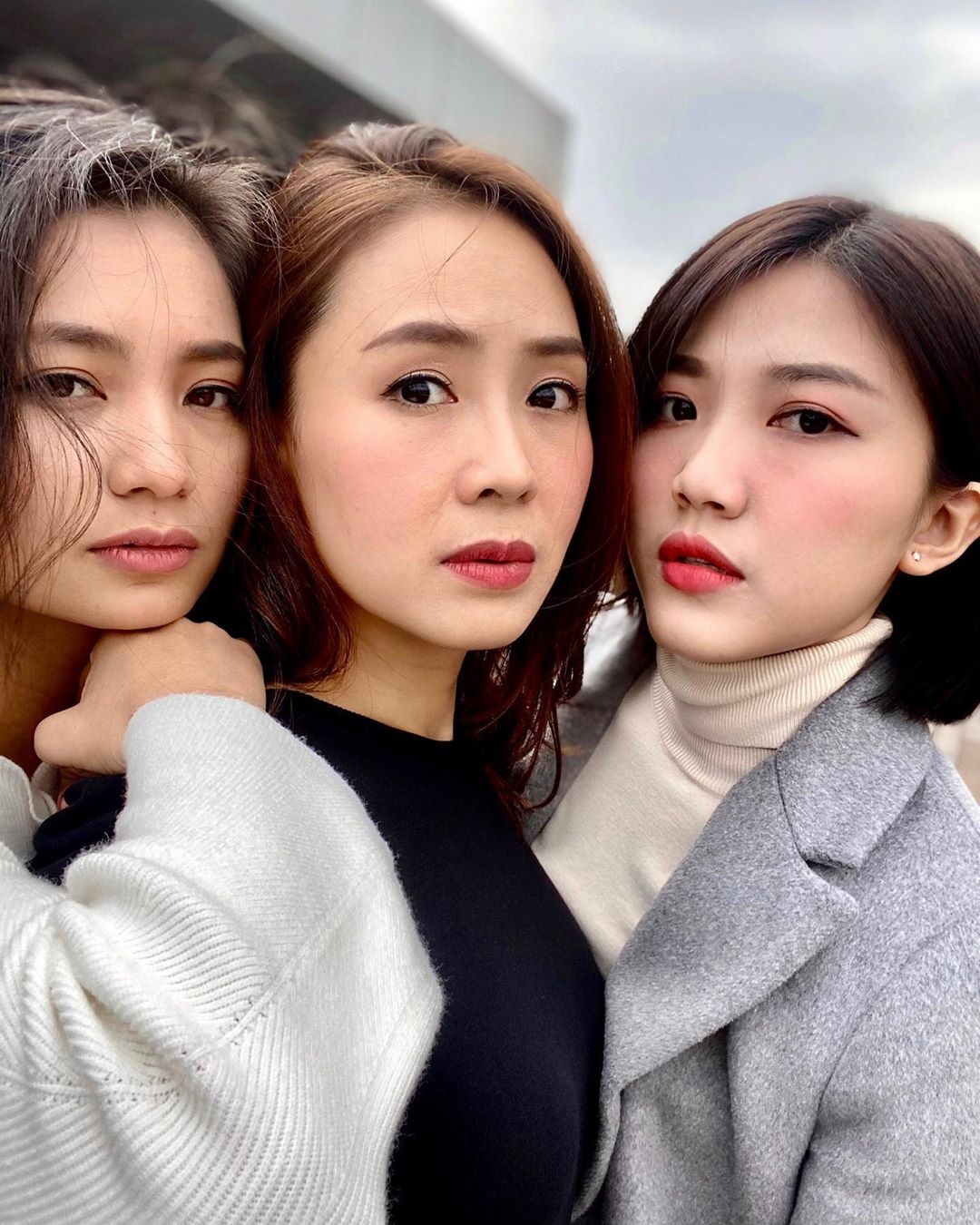 hoa hong tren nguc trai anh 13