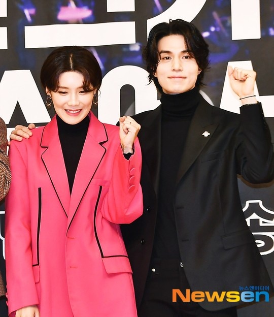 lee dong wook dien trai anh 9