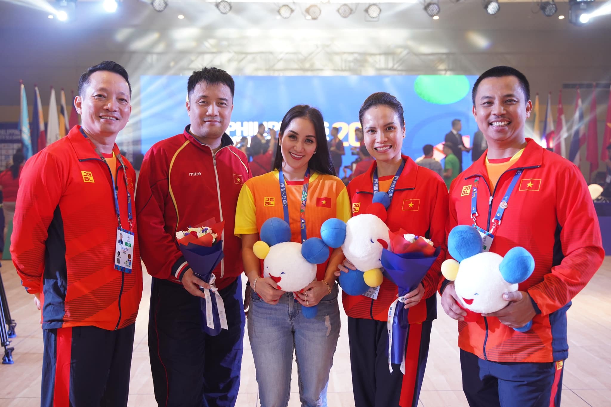 khanh thi phan hien anh 5