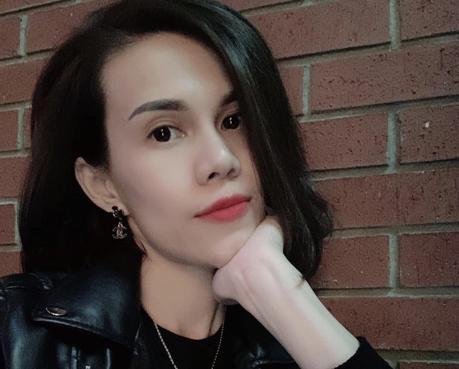 Thuy Anh nhac lai on ao co con voi Ngo Kien Huy hinh anh