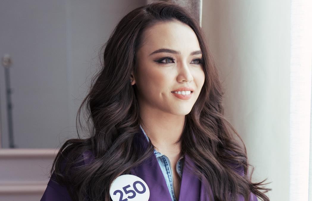 Thuy Van va Hoa Lien gioi ngoai ngu nhat Hoa hau Hoan vu Viet Nam 2019 hinh anh