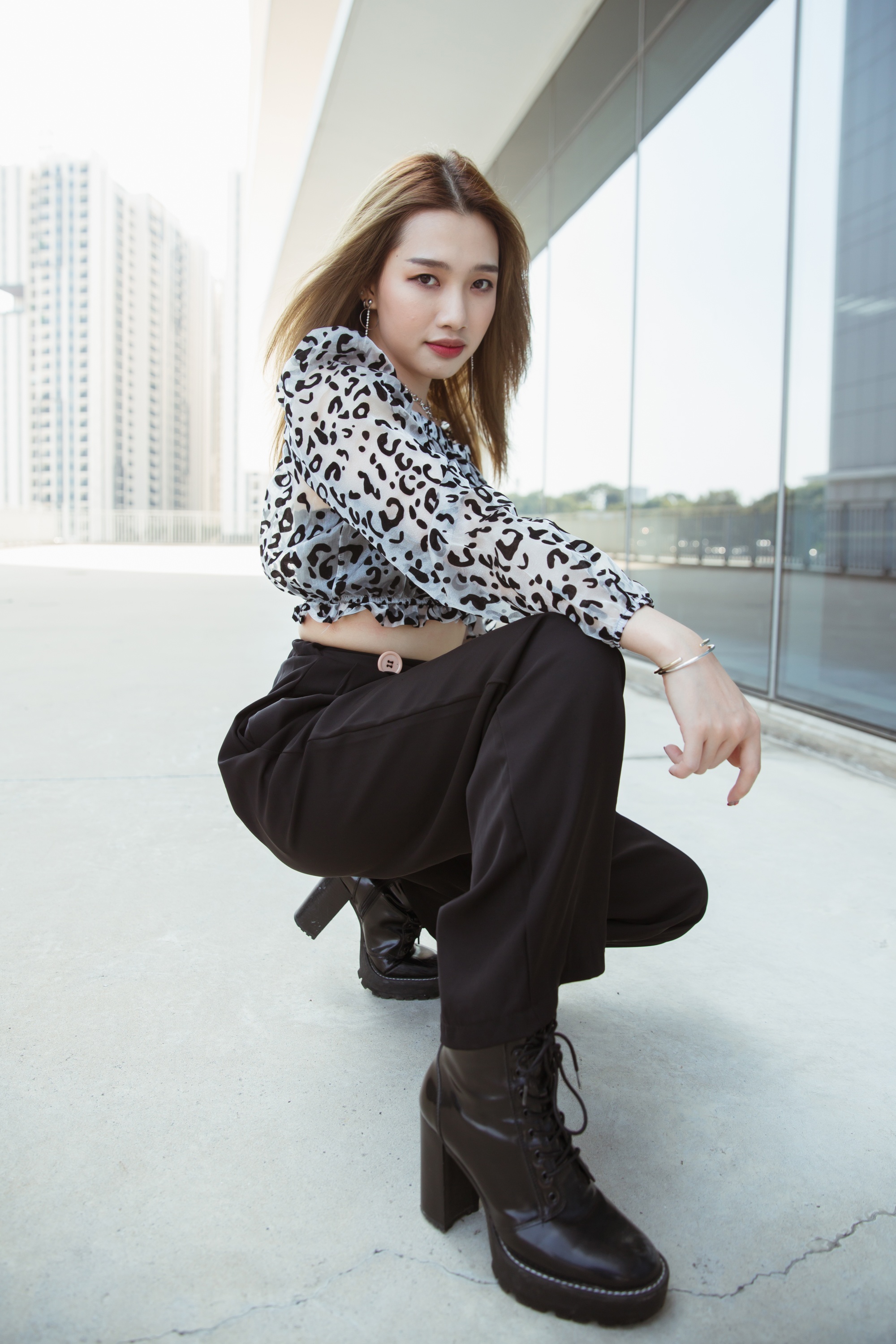 ca si viet ra mat o han anh 10