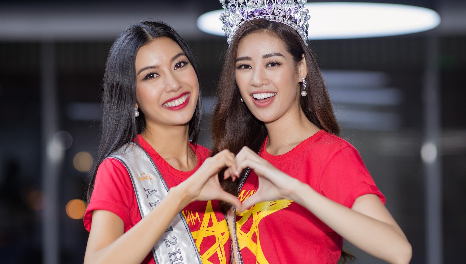 Khanh Van di xe phan khoi lon, tap boxing va la fan cuong bong da hinh anh