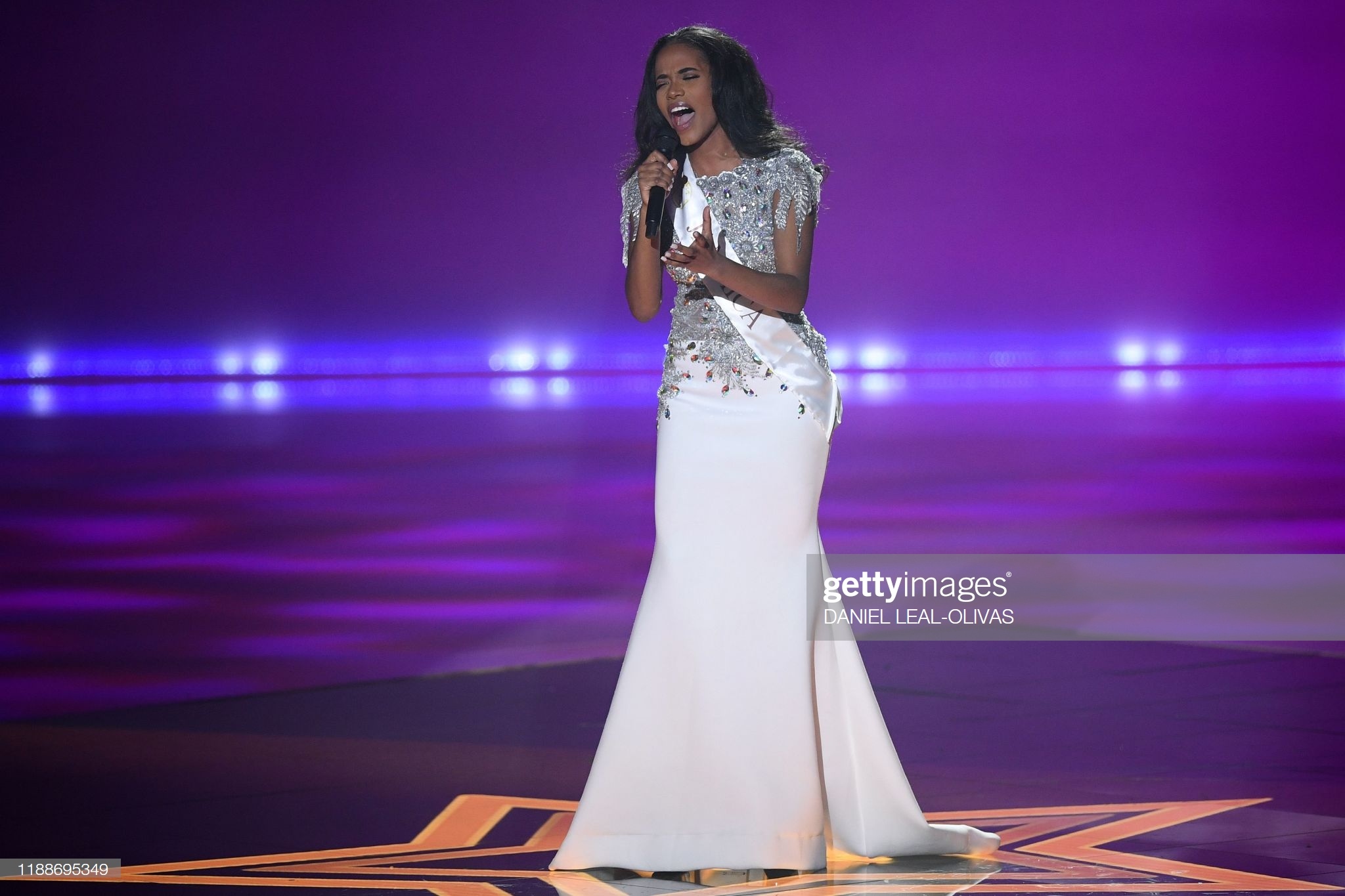 miss world 2019 anh 12