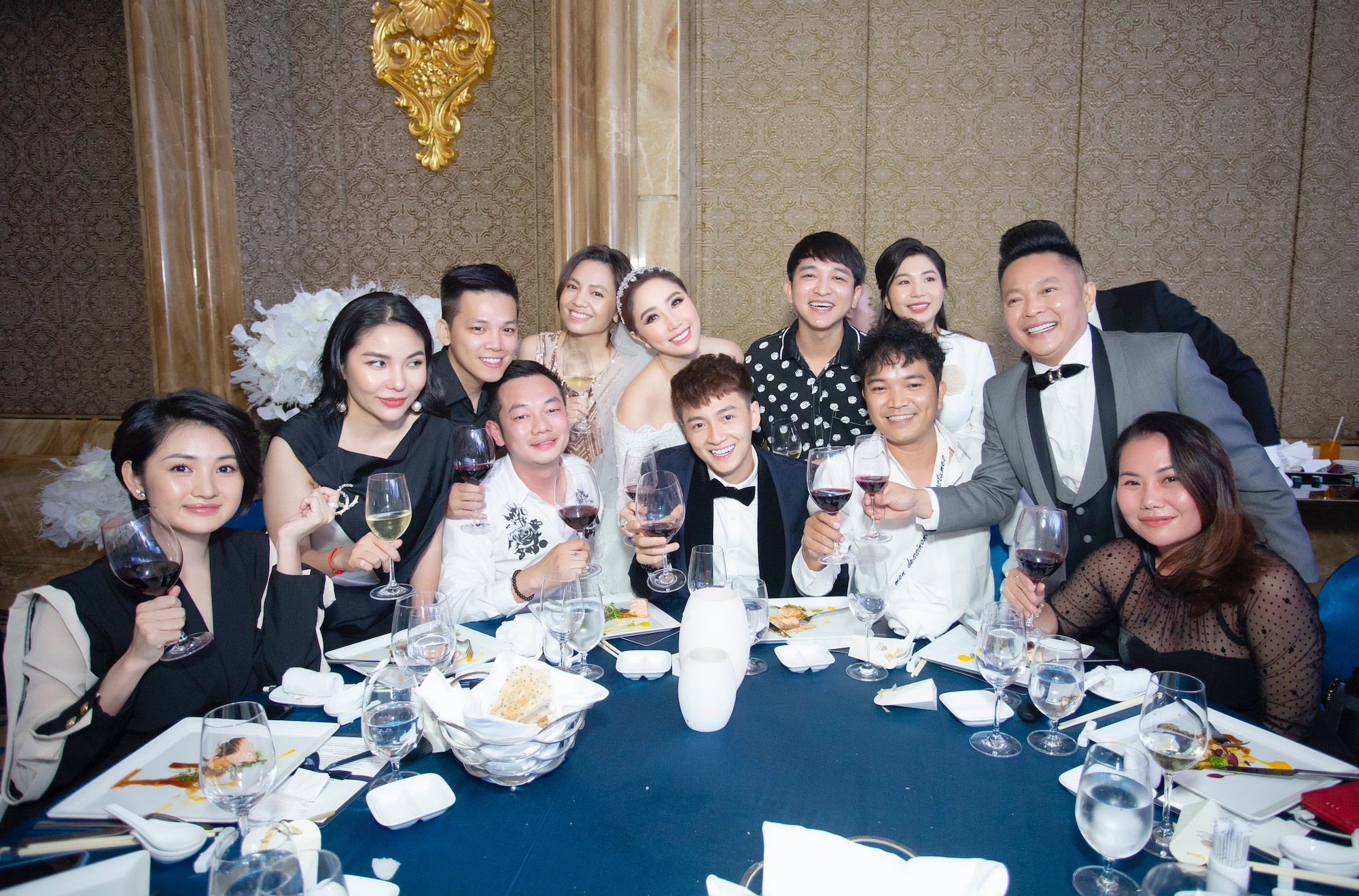 dam cuoi sao viet anh 84