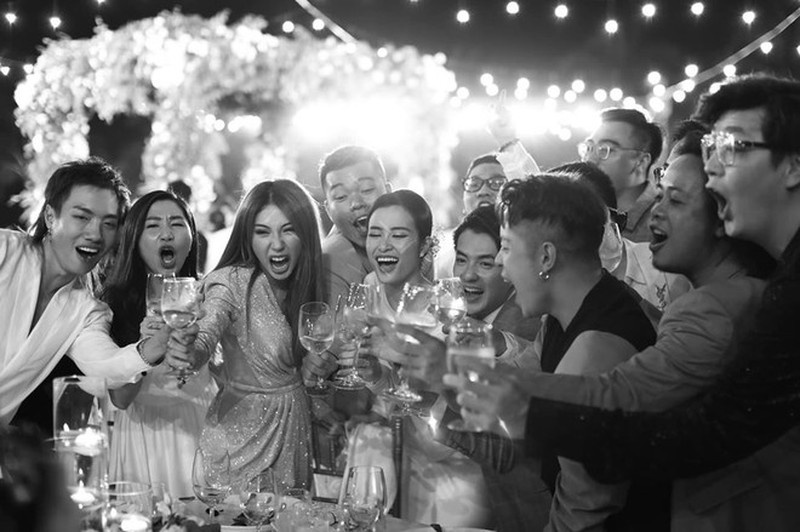 dam cuoi sao viet anh 75