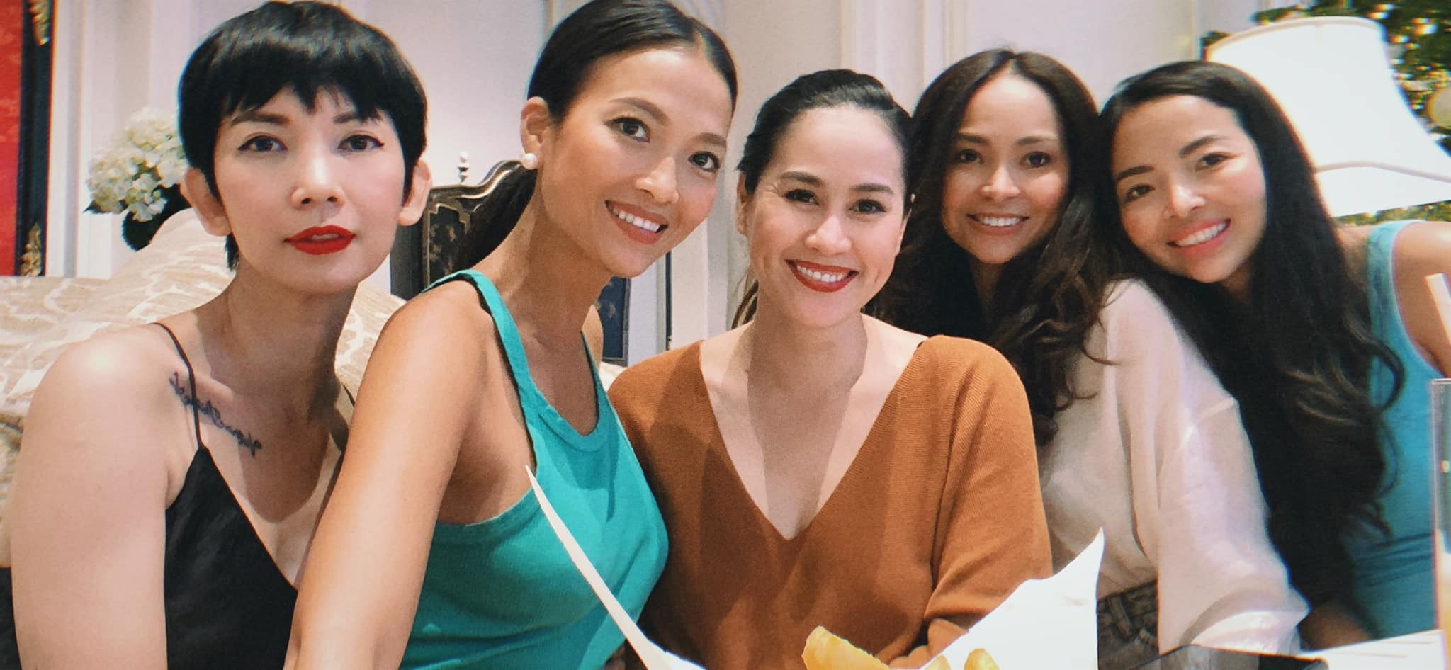 xuan lan tu hop dan sieu mau doi dau anh 1