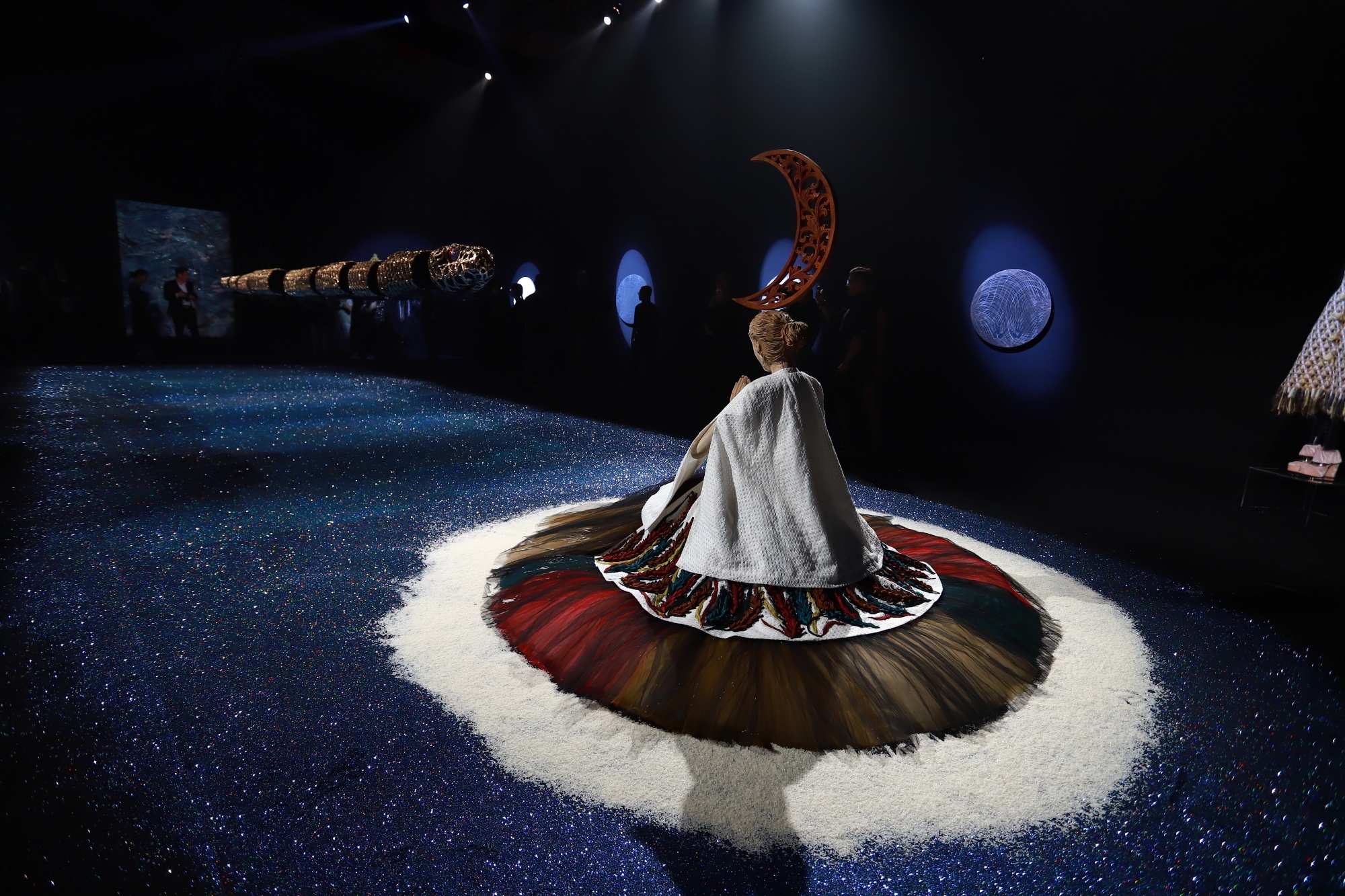 trien lam nghe thuat duong dai cong tri anh 3