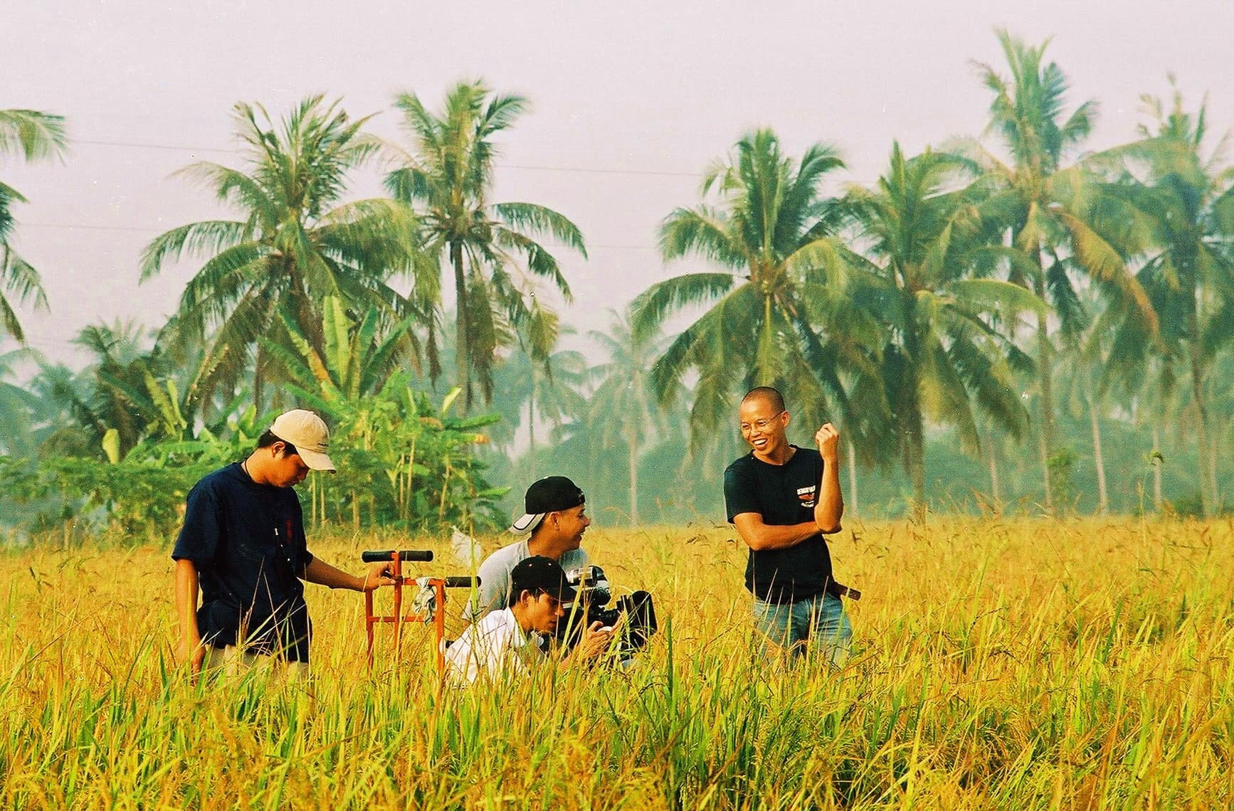 hau truong phim nhung co gai chan dai anh 2