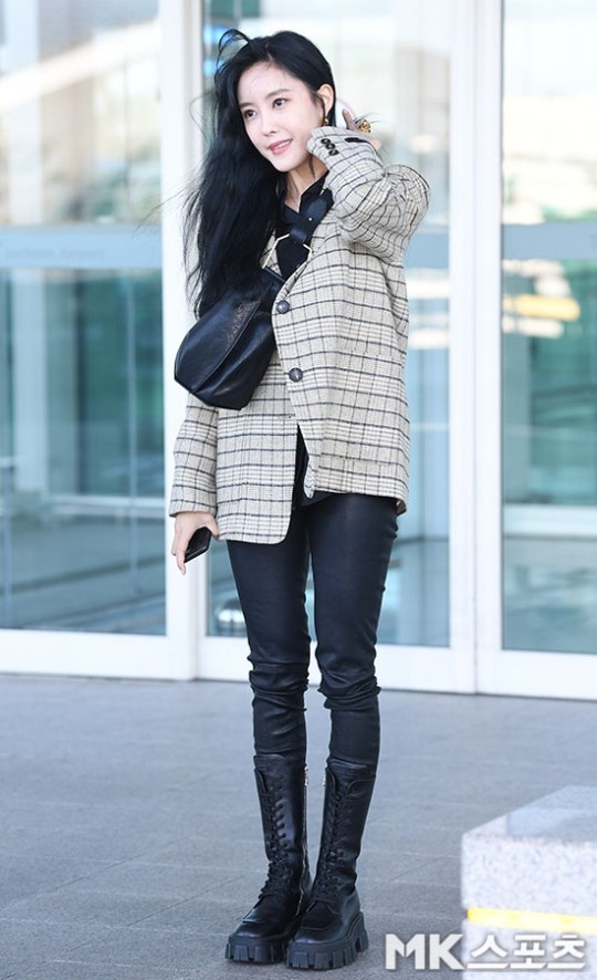 sao hàn sân bay ảnh 12 sao han san bay anh 12