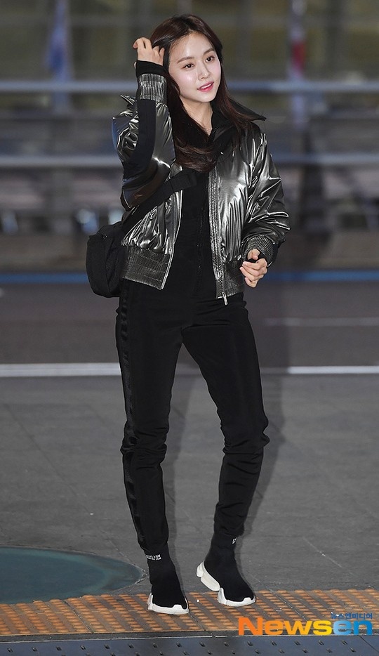 sao hàn sân bay ảnh 19 sao han san bay anh 19