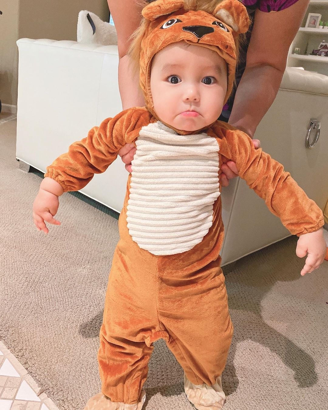 ve khau khinh con trai pham huong anh 8