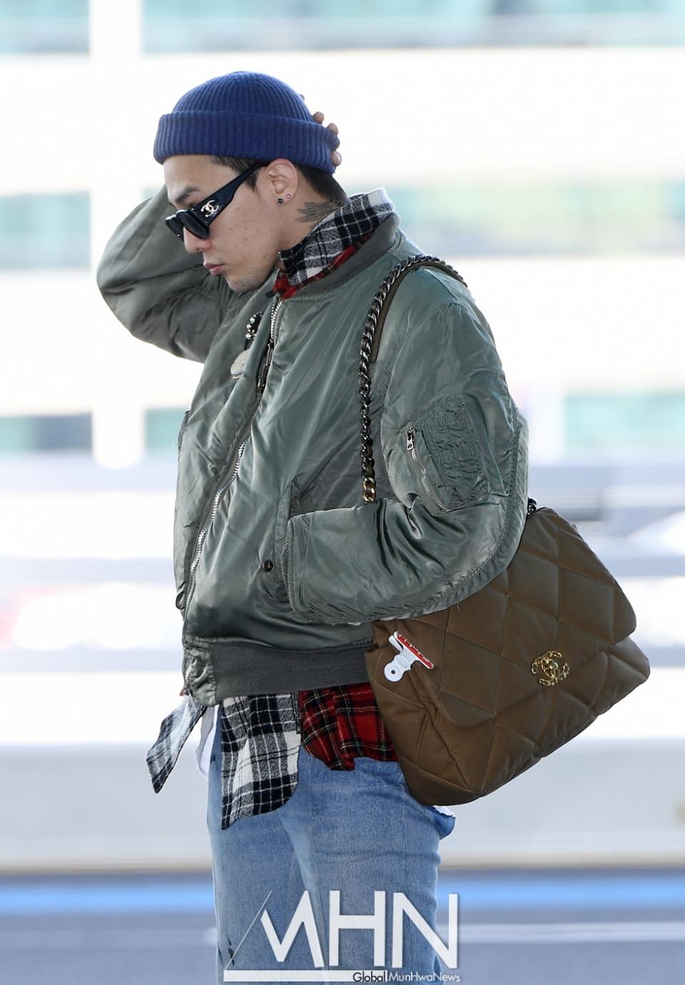 g-dragon ở sân bay ảnh 3 g-dragon o san bay anh 3