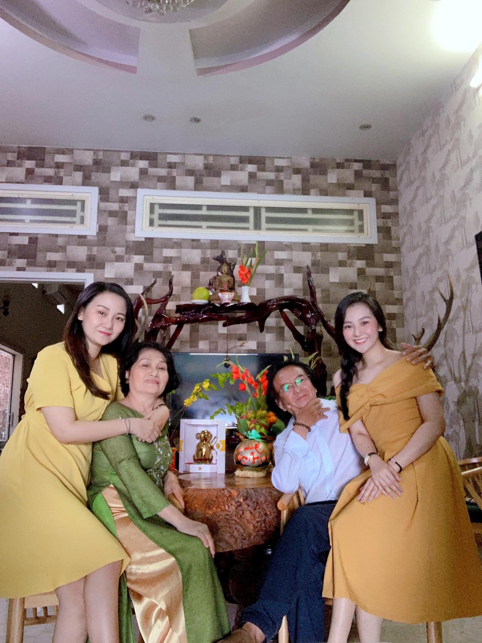 sao việt mặc áo dài ngày tết ảnh 9 sao viet mac ao dai ngay tet anh 9