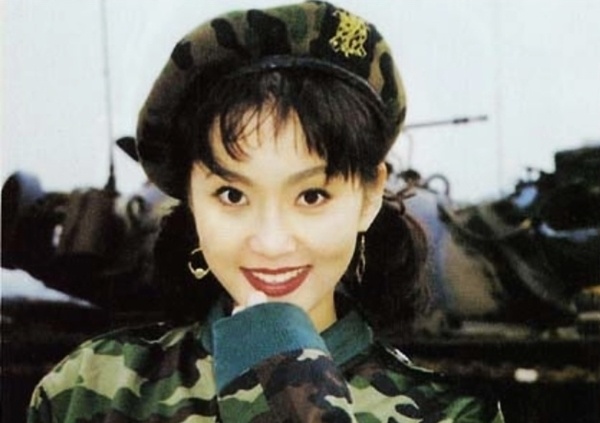 Nhan sac thoi tre cua a hau bi Jang Dong Gun phan boi hinh anh