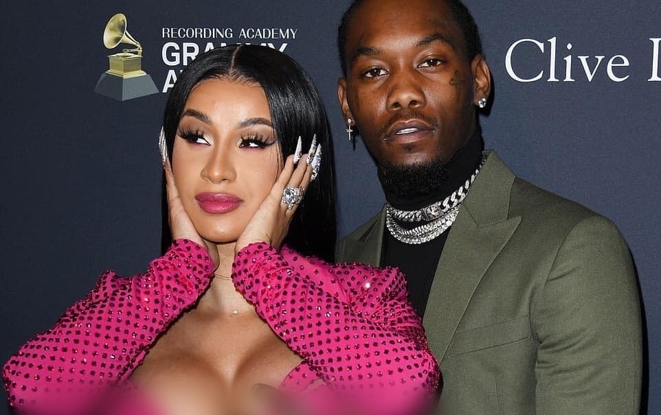 Chong Cardi B lien tuc dung cham vong mot cua vo tai Grammy 2020 hinh anh