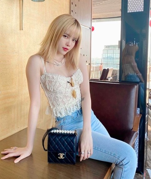 sao việt khoe eo thon ảnh 12 sao viet khoe eo thon anh 12