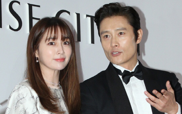 Vo Lee Byung Hun gay chu y vi tu tay nau tiec nhu o khach san cao cap hinh anh