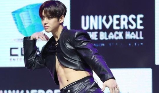 Nhom nhac nam mac do ho da thit phan cam hinh anh