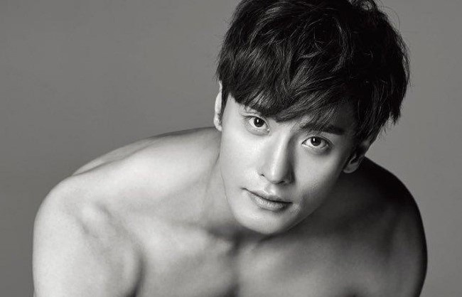 Tai tu Han vuong tin don hen ho voi nu dien vien hai hinh anh