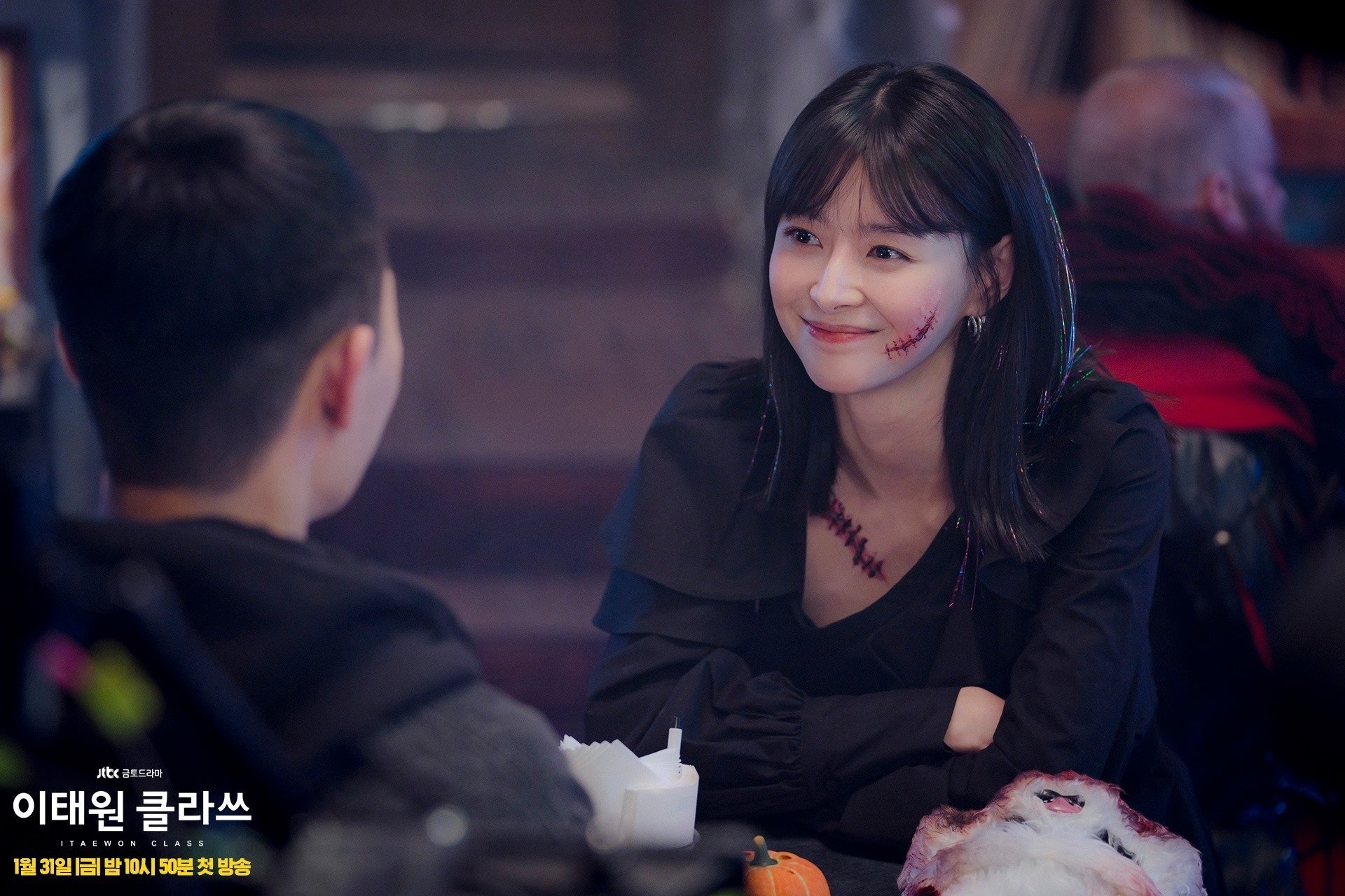 kwon nara tầng lớp itaewon  ảnh 2 kwon nara tang lop itaewon anh 2