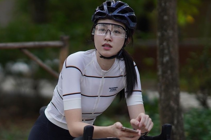 Cuoc song doi thuong cua Nong Poy sau 17 nam phau thuat chuyen gioi hinh anh