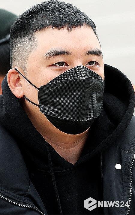 seungri nhap ngu anh 1