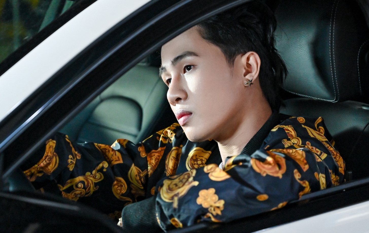 Jack khoe vu dao trong san pham am nhac moi hinh anh