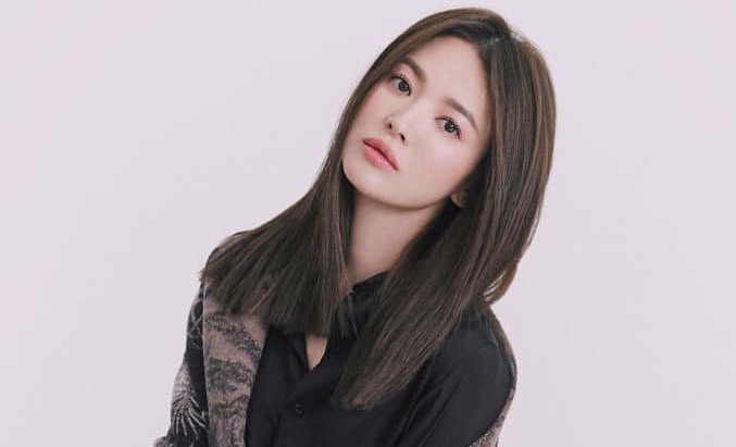 Song Hye Kyo buon ba, co doc sau ly hon hinh anh