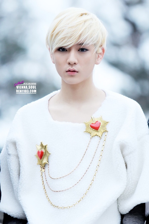 than tuong han co doi chan dai noi bat anh 7