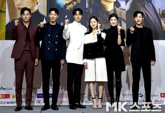 lee min ho hop bao quan vuong bat diet anh 15