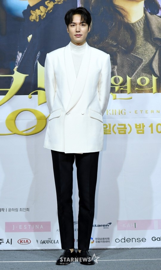 lee min ho họp báo quân vương bất diệt ảnh 3 lee min ho hop bao quan vuong bat diet anh 3