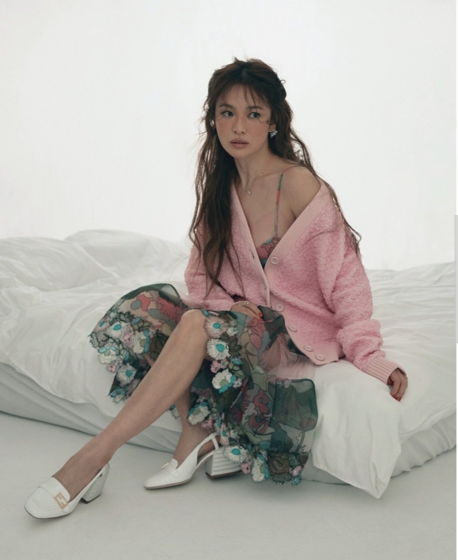 song hye kyo tra loi ve cac vai dien trong su nghiep anh 4