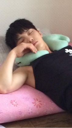 fan cuong co the bi phat tu 10 nam anh 3