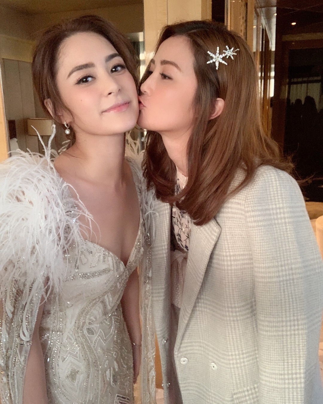 doi tu thi phi nhom twins anh 23