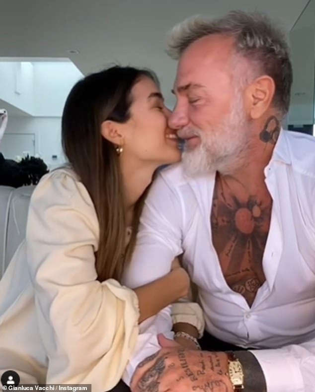 người mẫu 25 tuổi có con với tỷ phú 52 tuổi ảnh 1 nguoi mau 25 tuoi co con voi ty phu 52 tuoi anh 1